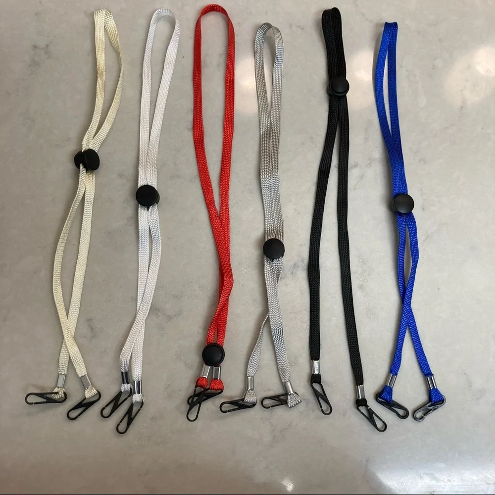 🛍🏙3️⃣ for $1️⃣5️⃣ 6 🆕 Lanyard mask or ID holders